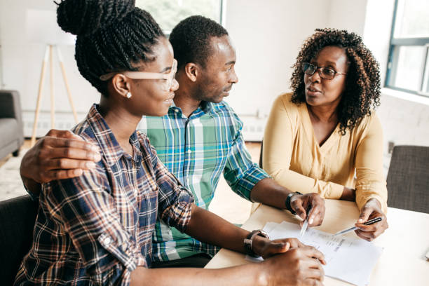  Newport, OH Loan Agency Pros
